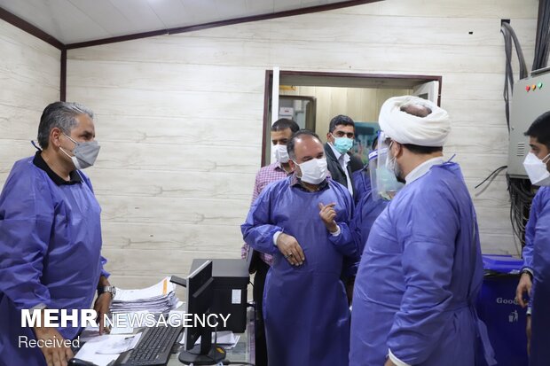 Leader's envoy visits coronavirus hospital in Zahedan
