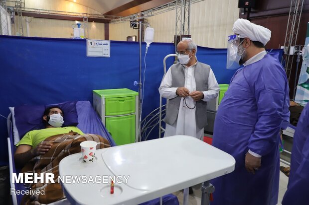 Leader's envoy visits coronavirus hospital in Zahedan
