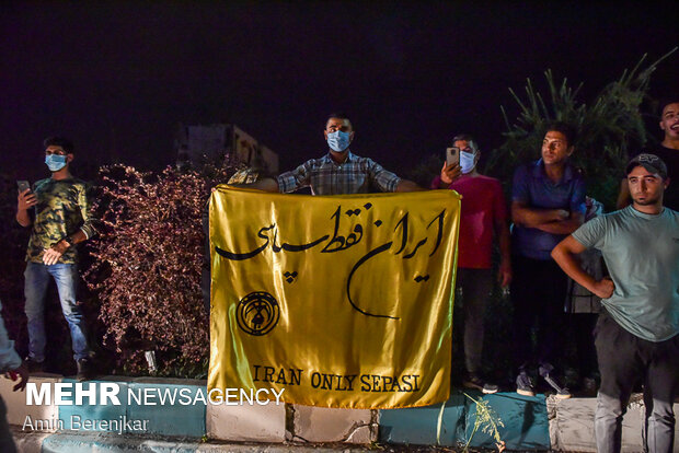 مدافع تیم فوتبال پدیده مشهد راهی فجر شهید سپاسی شیراز شد