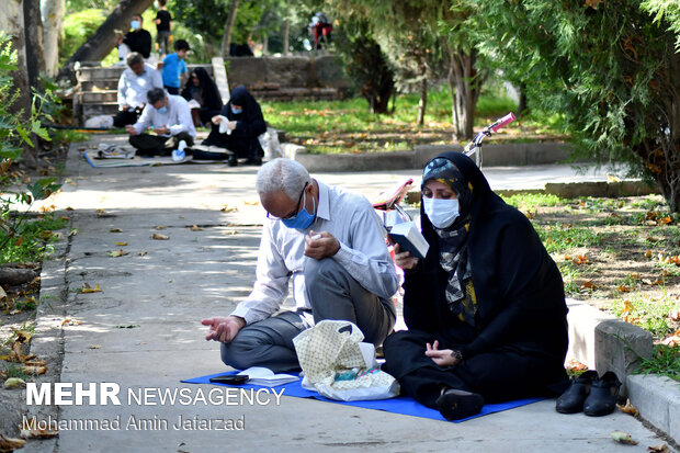 مراسم دعای پرفیض عرفه در دانشگاه تهران