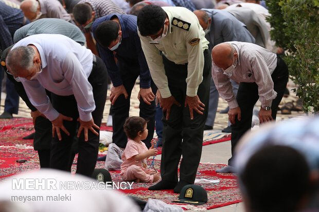 اقامه نماز عید قربان در قزوین
