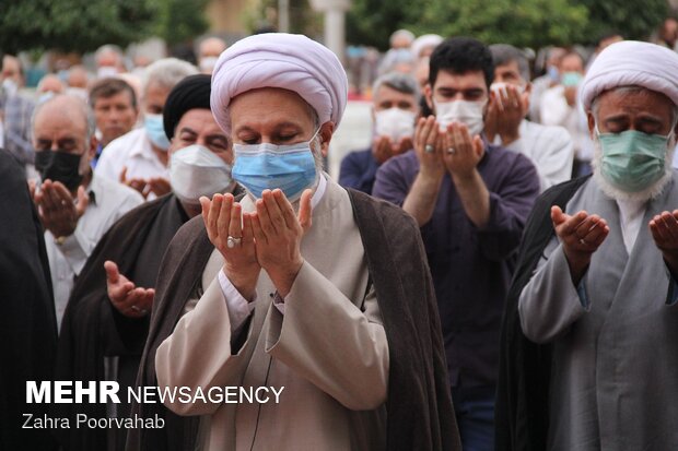 Şiraz'da Kurban Bayramı namazı kılındı