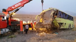 مرگ کمک راننده اتوبوس مسافربری تهران – یزد در تصادف آزادراه کاشان