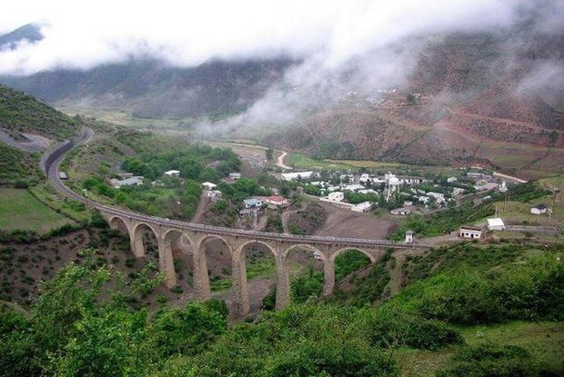 مازەندەران شاری سەرەنجڕاکێشی گەشتیاری باکووری ئێران