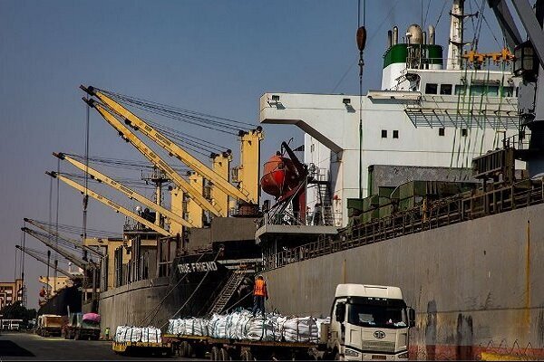 Over 46mn tons of goods loaded, unloaded in current year: PMO
