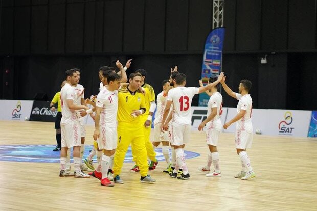 Iran futsal team thrash Tajikistan in Thai intl. tournament