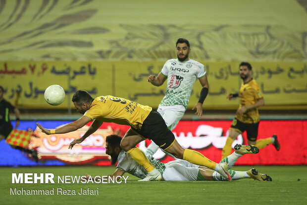 Sepahan 2-0 Zob Ahan of Isfahan: IPL Week 29