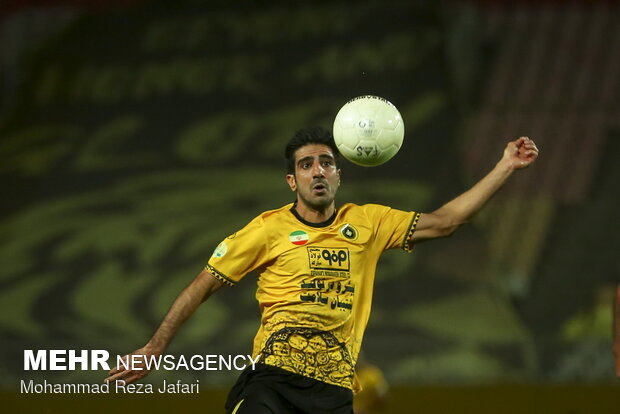 Sepahan 2-0 Zob Ahan of Isfahan: IPL Week 29