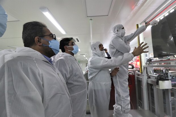 افتتاح خط مونتاژ پنل‌های تلویزیون با حضور معاون وزیر صمت