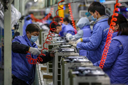 جهش ۶۷ درصدی سود صنعت چین در نیمه اول امسال