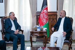 İranlı yetkili Afganistan Dışişleri Bakanı ile görüştü