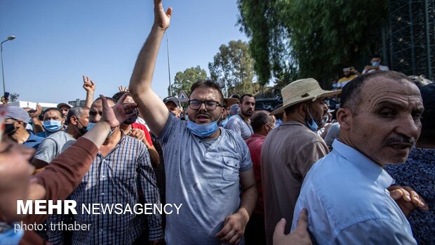 یورش نیروهای امنیتی تونس به تجمع مخالفان