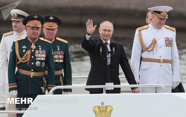 جشن روز نیروی دریایی در شهر های روسیه