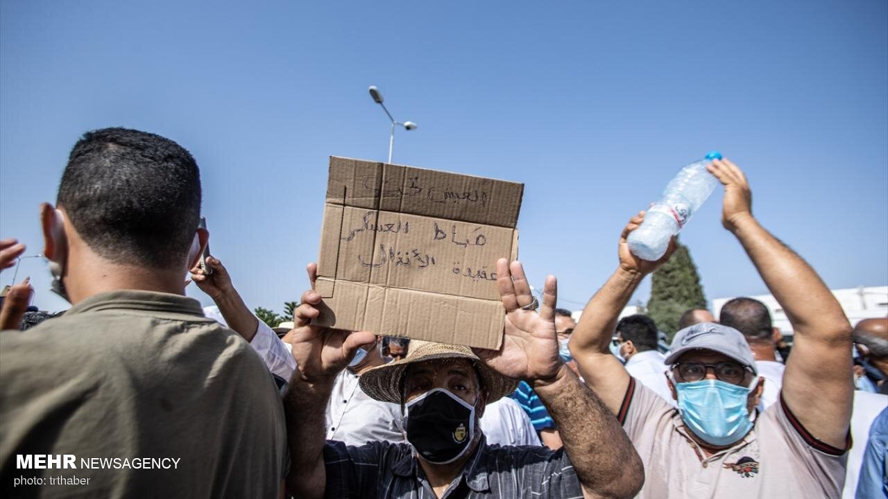 تنها راه برون رفت از بحران تونس مذاکره و گفتگو است