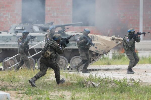 برگزاری رزمایش بزرگ نظامی آمریکا، لهستان و لیتوانی در خاک اوکراین