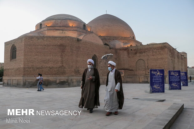 نخستین کنگره بین المللی شعر ترکی غدیر در تبریز