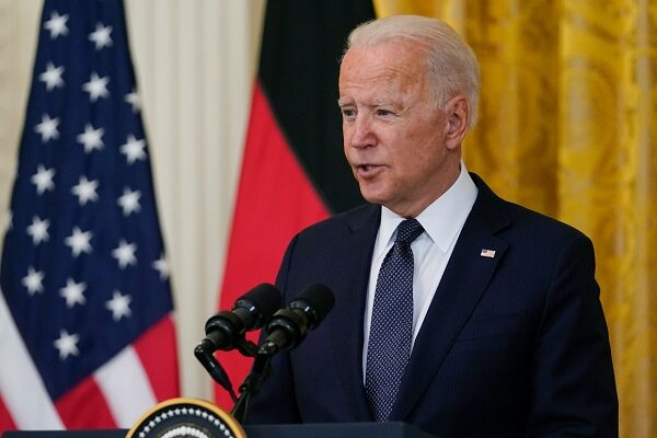 US president Biden threatens Russia to war