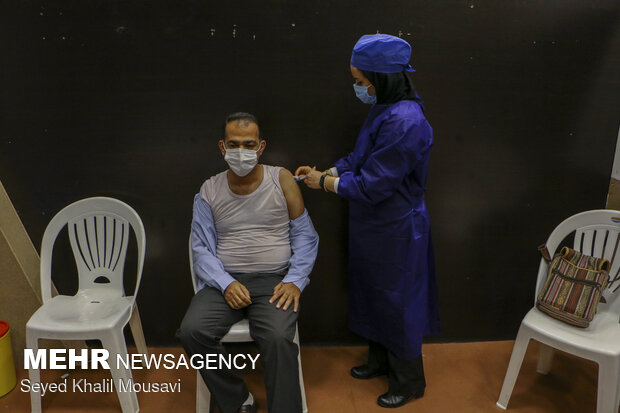 Vaccination of media members in Khuzestan