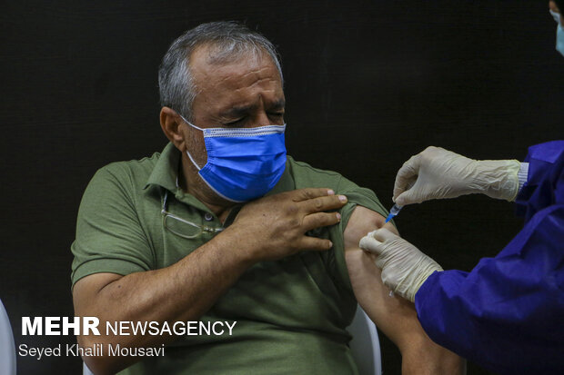 Vaccination of media members in Khuzestan