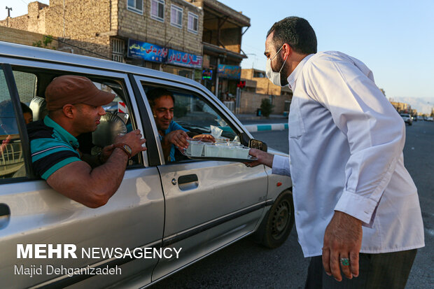 پشت نویسی خودروها در شب عید غدیر