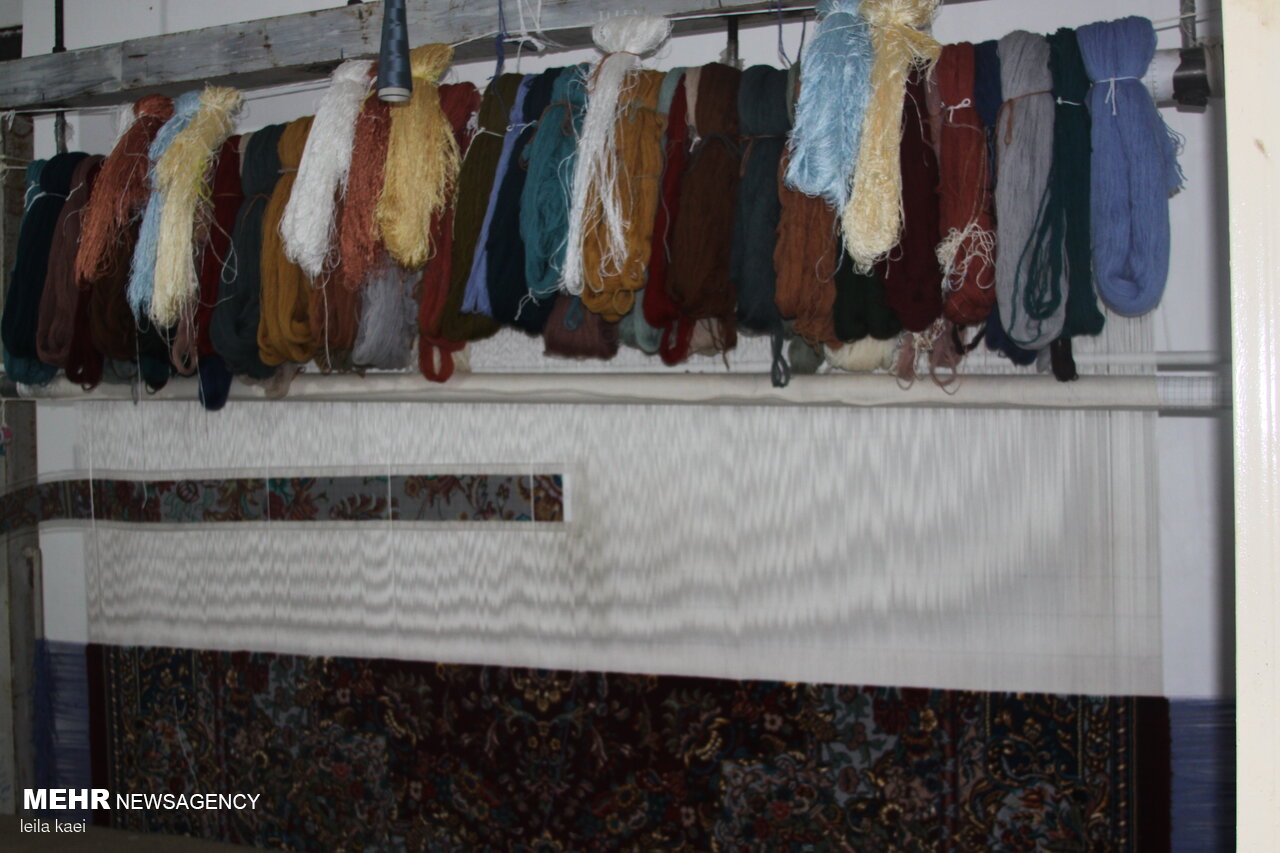 فرش دستباف زنجان در آستانه فراموشی؛ هنری که نیازمند حمایت جدی است