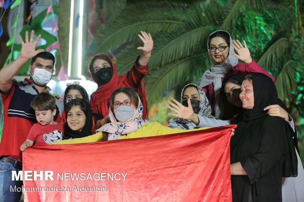 شادی هواداران پرسپولیس در ورامین
