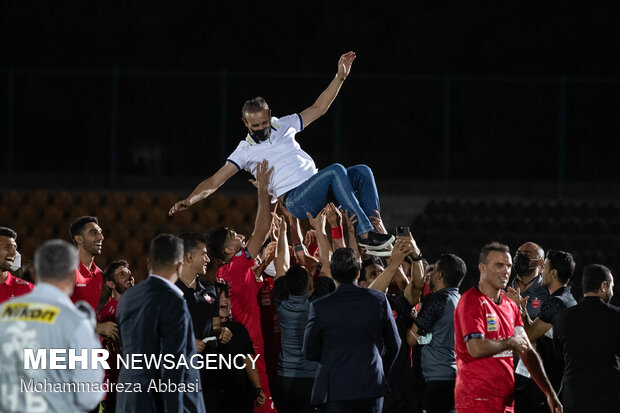 هفته سی‌ام لیگ برتر فوتبال، پیکان - پرسپولیس