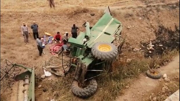 مرگ دلخراش راننده کمباین بر اثر سقوط از پل روستای پرلوک