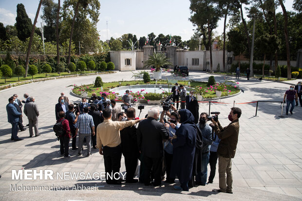 Last meeting of 12th Cabinet