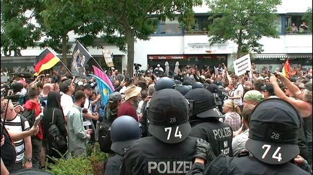 مظاهرات وصدامات في ألمانيا رفضاً لتدابير "كورونا"