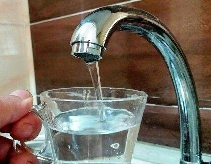 آب شر کرمانشاه کدر اما سالم!/شهروندان نگران سلامت آب نباشند