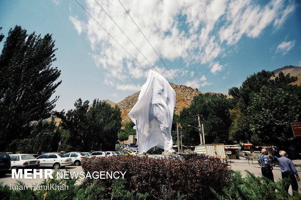 Statue of Iran's classic mountaineering father unveiled