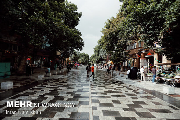 Summer rainfall in Hamedan
