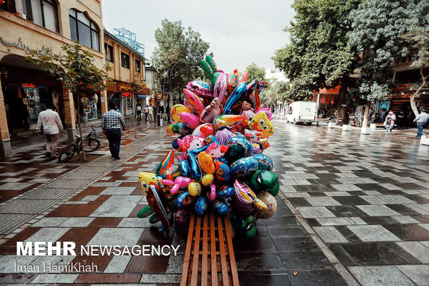 Summer rainfall in Hamedan
