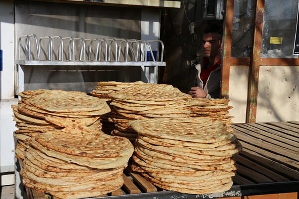 قیمت جدید نان به تمام نانوایی‌های کرمانشاه ابلاغ شد