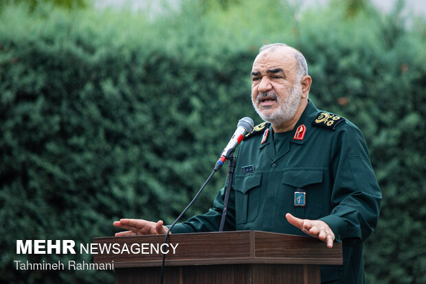 Gen. Salami orders IRGC bases to establish field pharmacies 