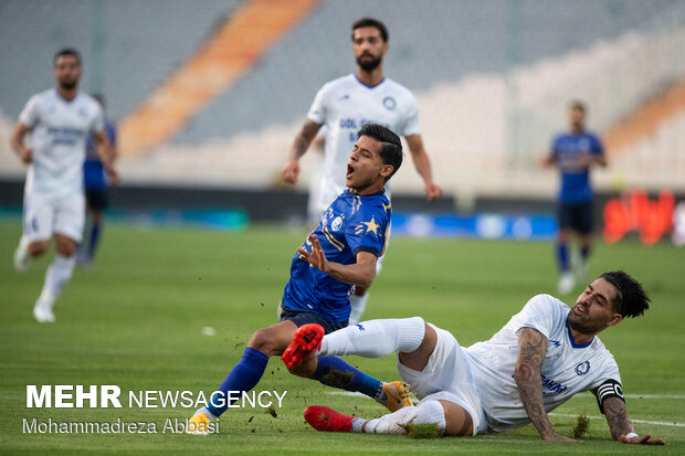 Esteghlal vs Gol Gohar Sirjan in Hazfi semifinals