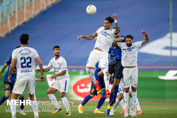 Esteghlal vs Gol Gohar Sirjan in Hazfi semifinals