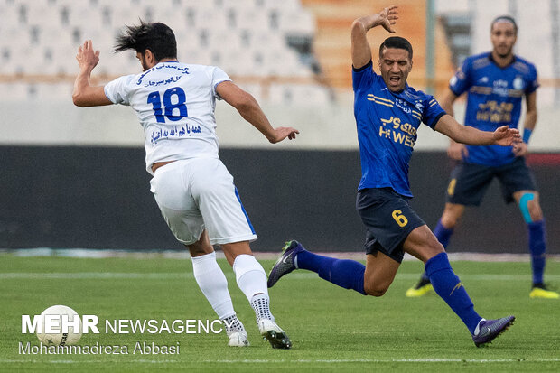 Esteghlal vs Gol Gohar Sirjan in Hazfi semifinals