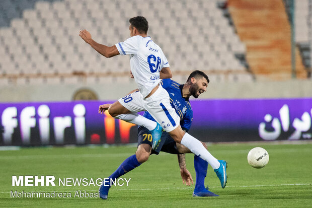 Esteghlal vs Gol Gohar Sirjan in Hazfi semifinals