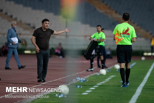 Esteghlal vs Gol Gohar Sirjan in Hazfi semifinals