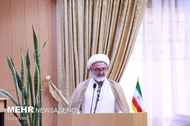 تودیع و معارفه نماینده ولی فقیه در استان سمنان