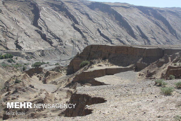 رانش زمین در روستای«تلخاب» ایلام
