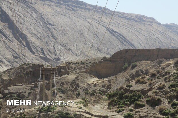 رانش زمین در روستای«تلخاب» ایلام
