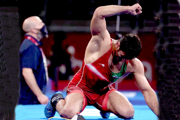 عکس‌هایی از واکنش‌ تند حسن یزدانی بعد از ناکامی در کسب مدال طلا