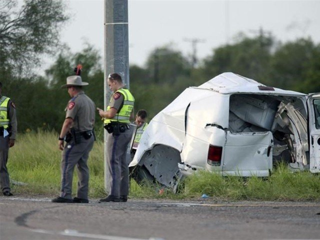 ٹيکساس میں ٹریفک حادثے کے نتیجے میں 10 افراد ہلاک
