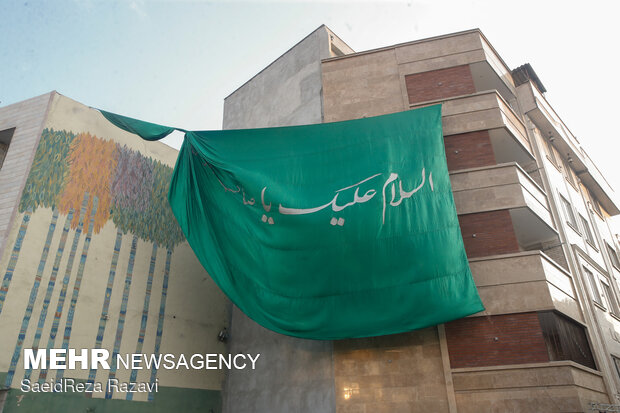 Tehran people preparing for Muharram arrival