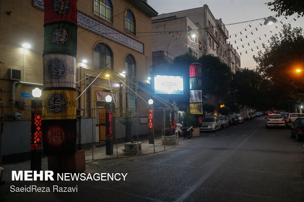 Tehran people preparing for Muharram arrival