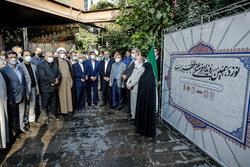بازدید شهردار و اعضای شورای شهر تهران از رویداد فرهنگی عطر سیب