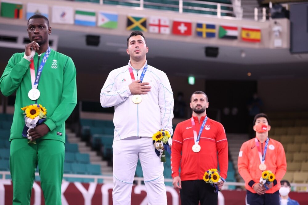 Karateka Ganjzadeh wins 3rd gold for Iran in Olympics
